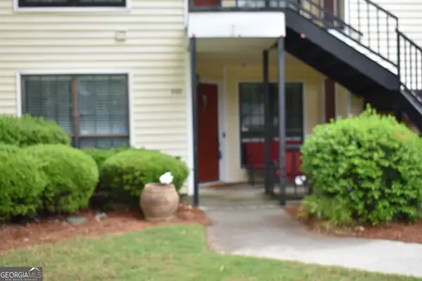 555 Windchase Lane, Stone Mountain, GA 30083