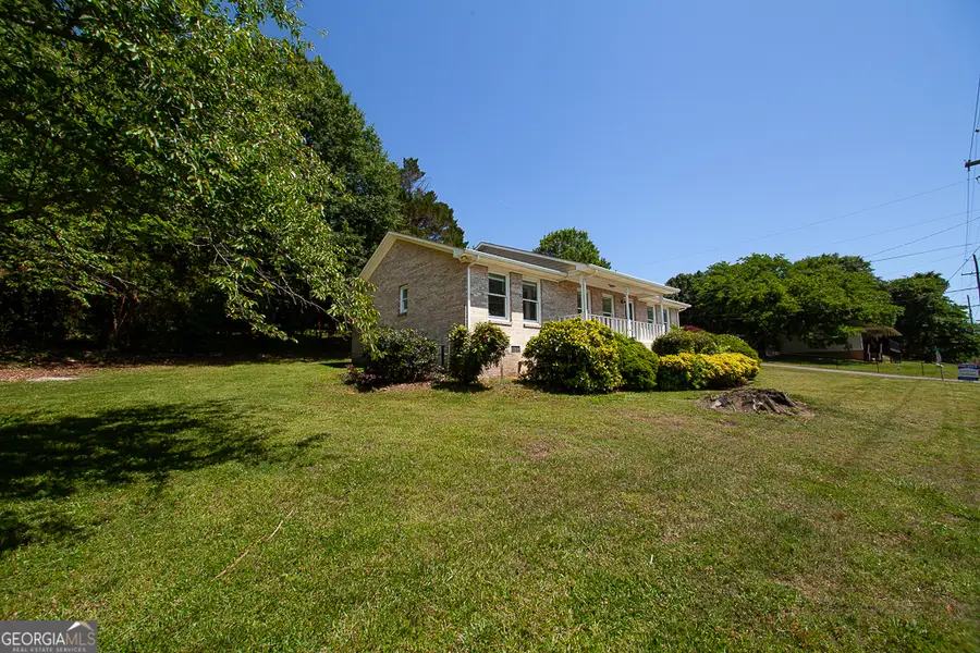 102 Lindsey Court Ne, Calhoun, GA 30701 - #2