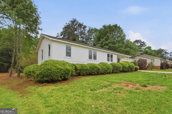 6867 Laurelwood Drive, Douglasville, GA 30135