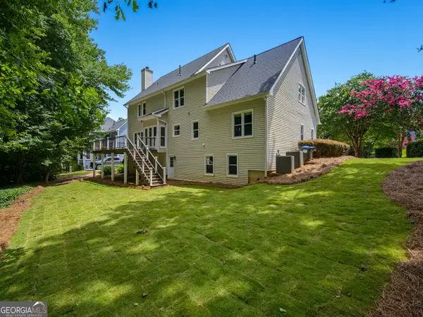 865 Devenish Lane, Roswell, GA 30075