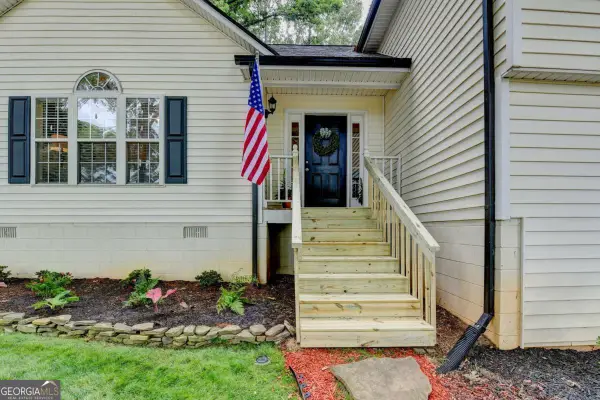 95 N Gwinnett Street, Buford, GA 30518