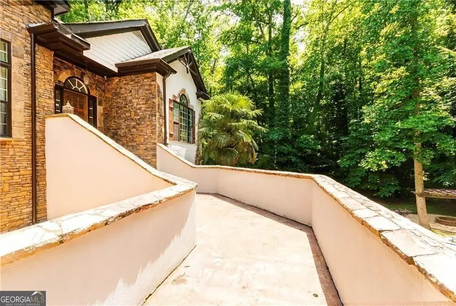 2864 Sandpiper Circle Sw, Atlanta, GA 30311 - #3
