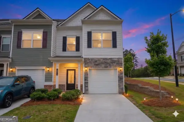 204 Cranston Drive, Ball Ground, GA 30107