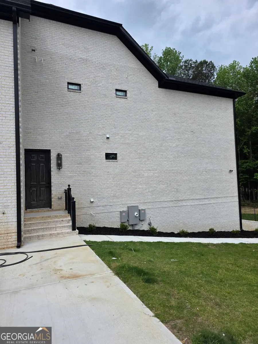 210 Waltham Way, Fayetteville, GA 30214 - #3
