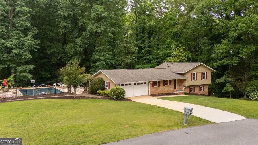 3135 Granada Way, Gainesville, GA 30506 - #2