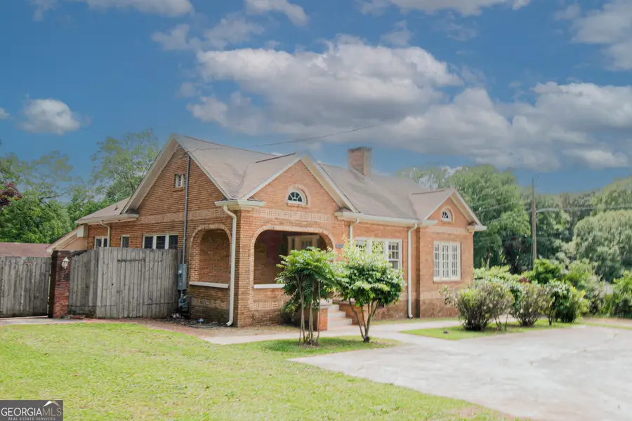 1358 W Poplar Street, Griffin, GA 30224 - #3