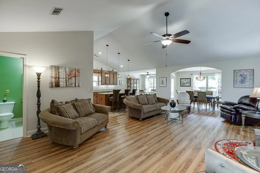 810 Brandon Drive, Winder, GA 30680 - #3