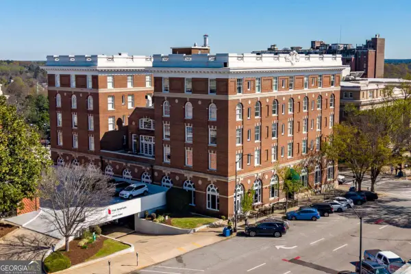 247 Washington Street #409, Athens, GA 30601