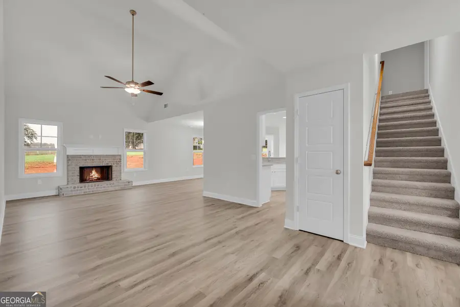 1347 S Fairview Road, Lavonia, GA 30553 - #2