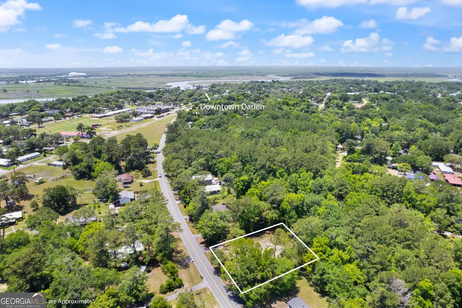808 Ridge Road, Darien, GA 31305 - #2
