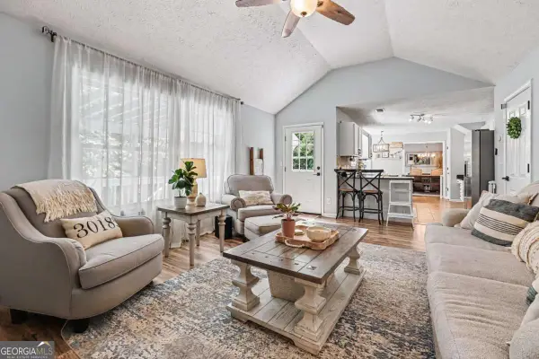 114 Eagle Glen Drive, Woodstock, GA 30189