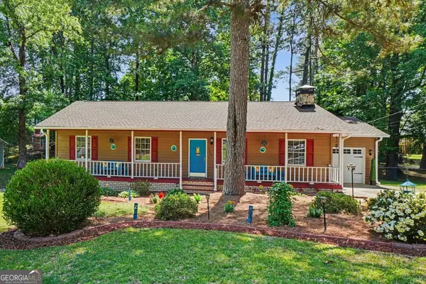 160 Ember Court, Fairburn, GA 30213