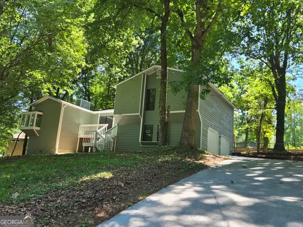 1032 Stone Mill Way, Lawrenceville, GA 30046