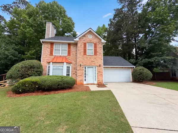 215 Twin Brook Way, Lawrenceville, GA 30043