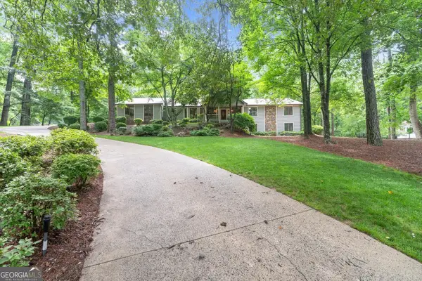 2125 Double Creek Lane, Alpharetta, GA 30004