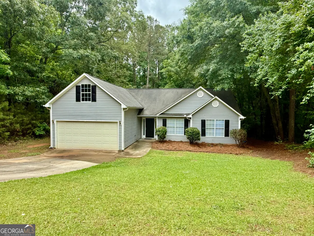 215 Cambridge Way, Covington, GA 30016 - #1