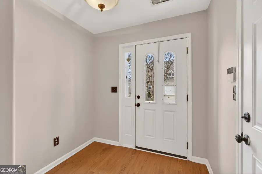 1186 Lake Point Way, Suwanee, GA 30024 - #3