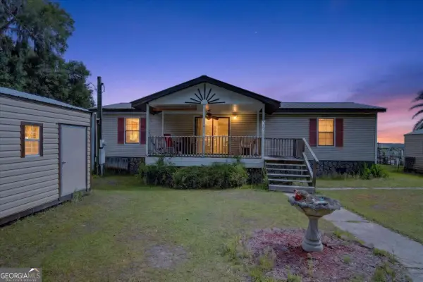 535 E 1st Street, Midway, GA 31320