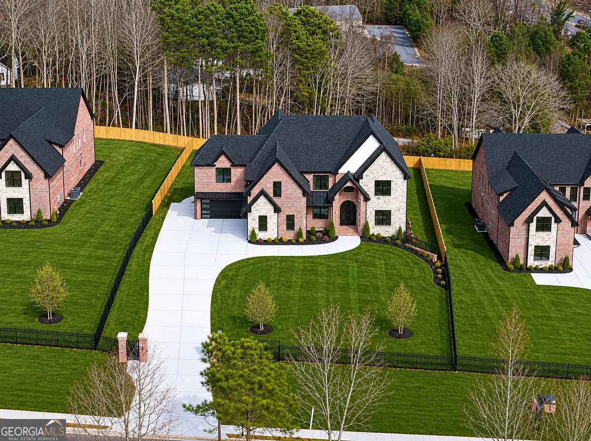 405 Thunder Road, Buford, GA 30518 - #1