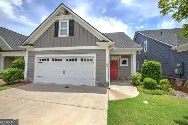 42 Encore Lane, Cartersville, GA 30120