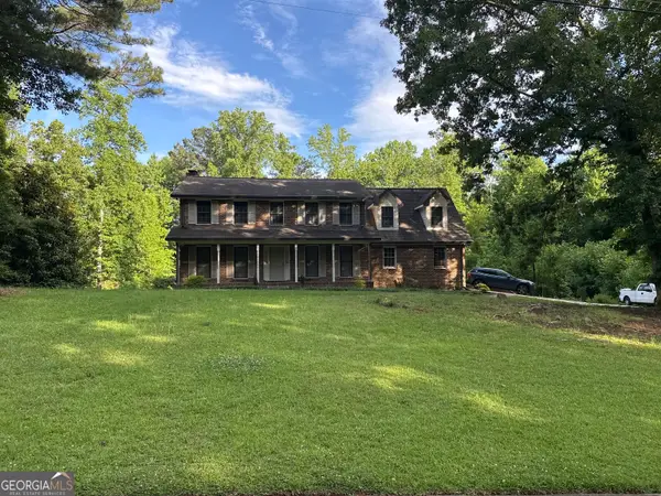 6980 Oak Leaf Drive, Fairburn, GA 30213