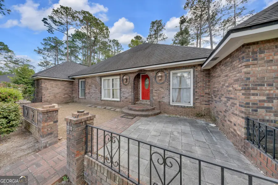 1304 Shawnee Drive, Waycross, GA 31501 - #2