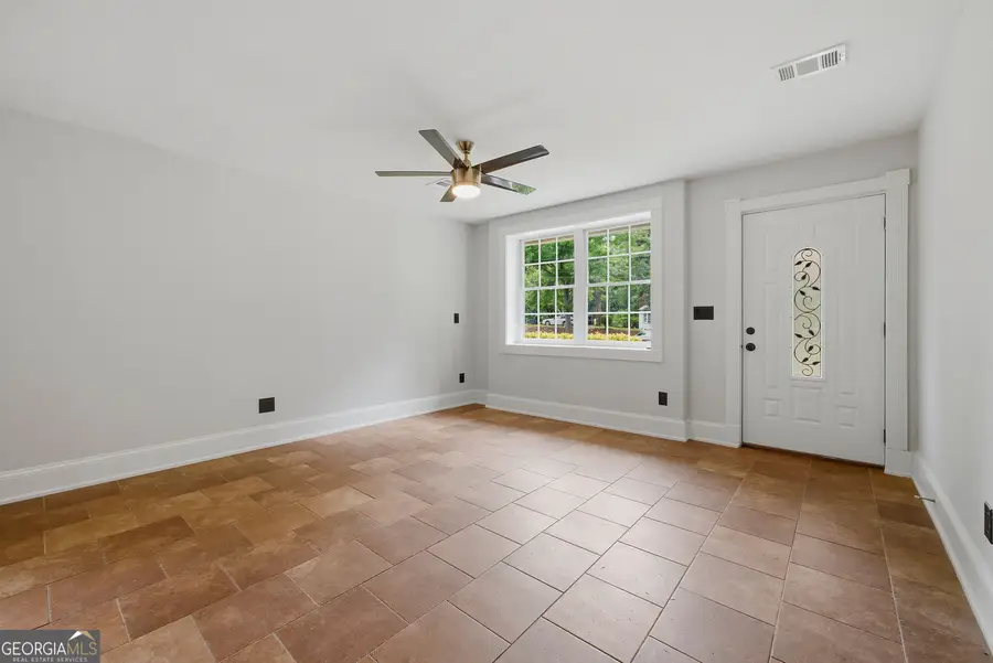 405 E E Wilson Street, Villa Rica, GA 30180 - #3