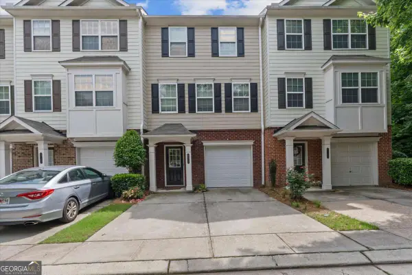 6720 Stoneleigh Way #9, Mableton, GA 30126