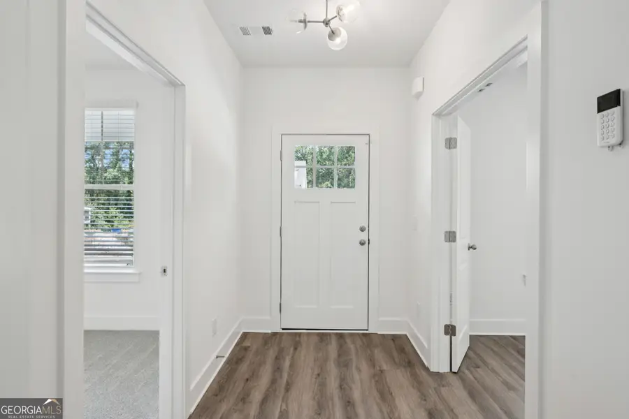 3135 Stonegate Drive Sw, Atlanta, GA 30331 - #3