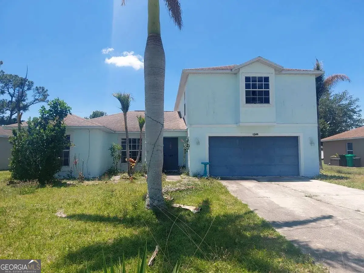 1300 SE Navajo Lane, Port Saint Lucie, FL 34983 - #1