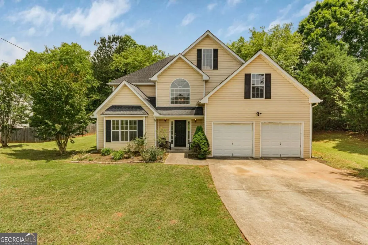 4001 English Valley Drive, Ellenwood, GA 30294 - #1
