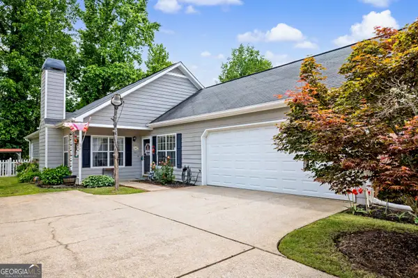 195 Woodgate Drive, Fayetteville, GA 30214