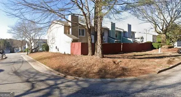 1021 Thornwoode Lane, Stone Mountain, GA 30083