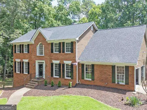 10560 Haynes Bridge Road, Alpharetta, GA 30022