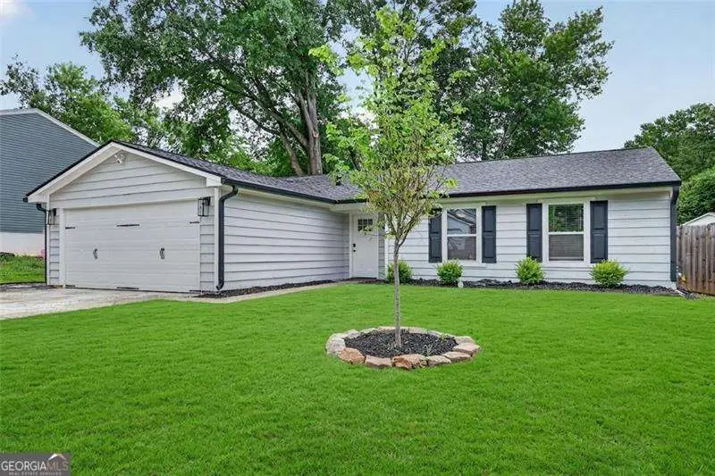 10375 Worthington Hills Manor, Roswell, GA 30076 - #2