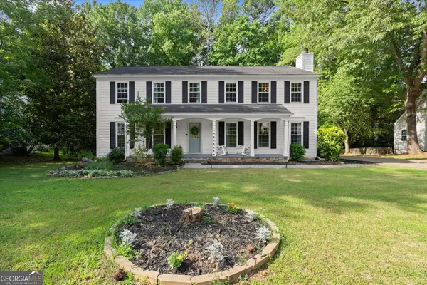 2225 Laurel Mill Way, Roswell, GA 30076