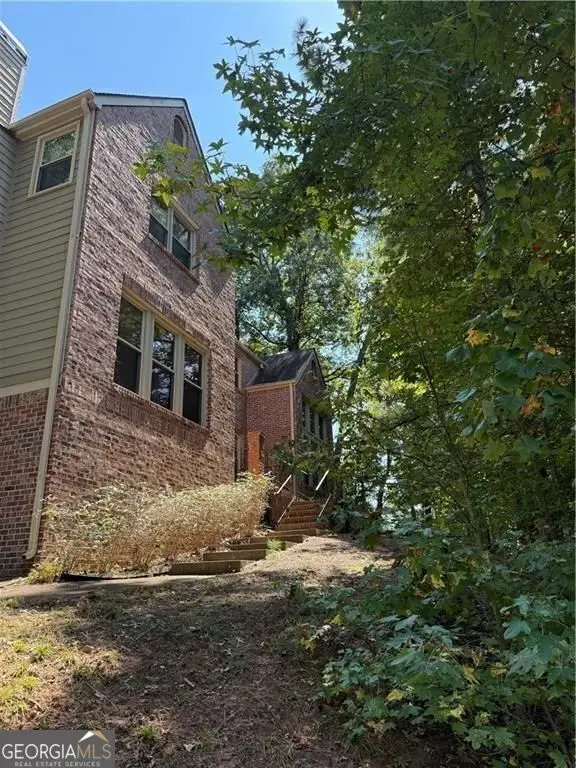 4651 Deep Creek Drive Ne, Sugar Hill, GA 30518