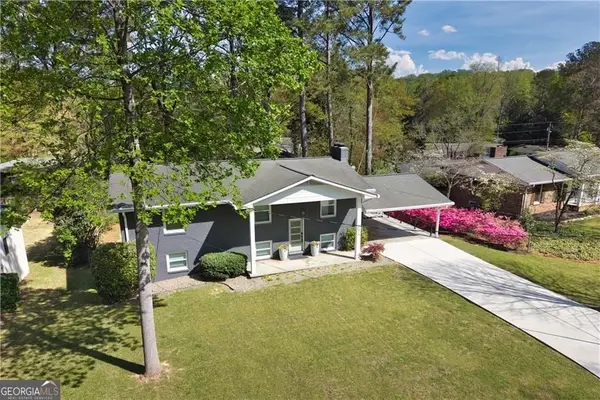677 Hillandale Circle Sw, Marietta, GA 30064