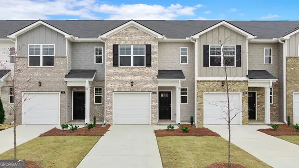 2058 Crossing Road, Stone Mountain, GA 30088