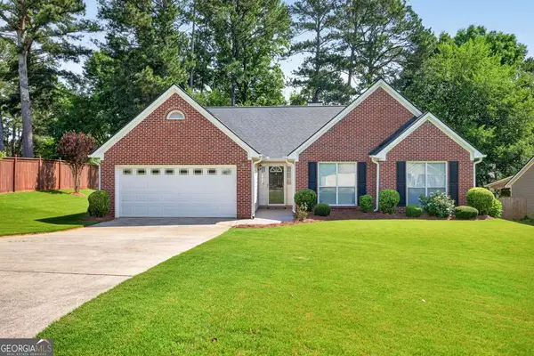 1587 Heartwood Drive, Lawrenceville, GA 30043