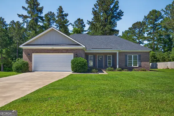 214 Dewpoint Drive, Statesboro, GA 30458