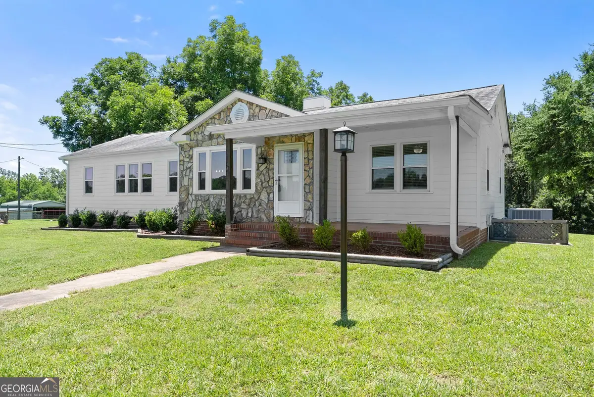 2973 River Road, Elberton, GA 30635 - #1