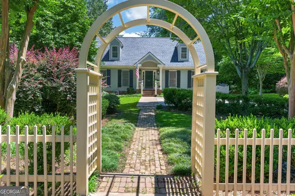 332 Crescent Road, Griffin, GA 30224
