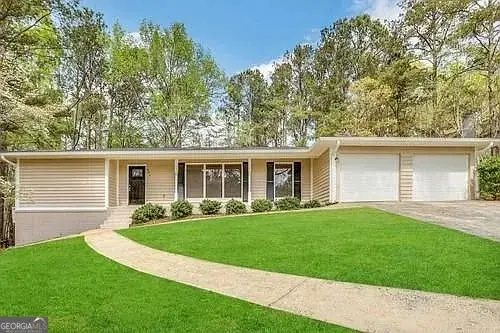 443 Creekwood Pass, Dallas, GA 30157
