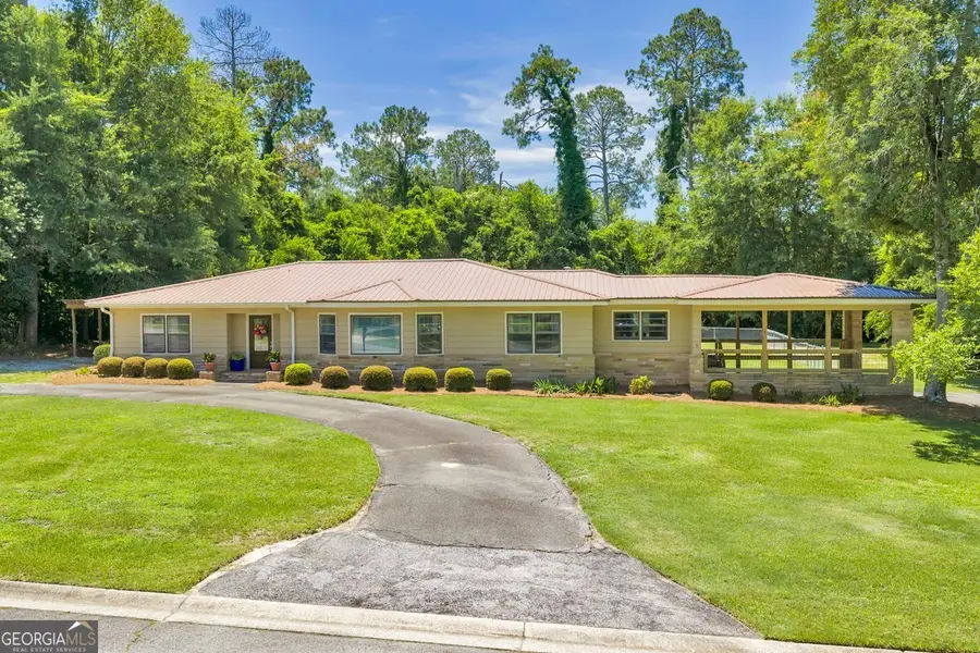 1010 E 22nd Avenue, Cordele, GA 31015 - #2