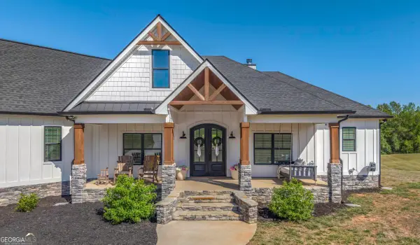 2392 Welcome Road, Roopville, GA 30170