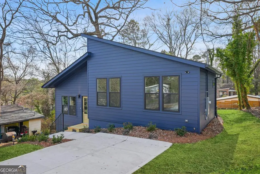 1674 Mary George Avenue Nw, Atlanta, GA 30318 - #2