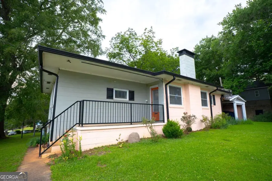 202 S Sage Street, Toccoa, GA 30577 - #2
