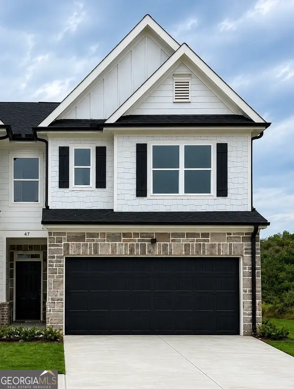47 Crest Drive #8, Hartwell, GA 30643