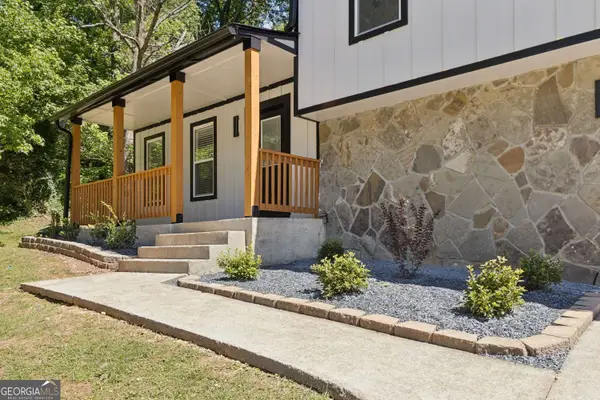 708 Greenhedge Drive, Stone Mountain, GA 30088